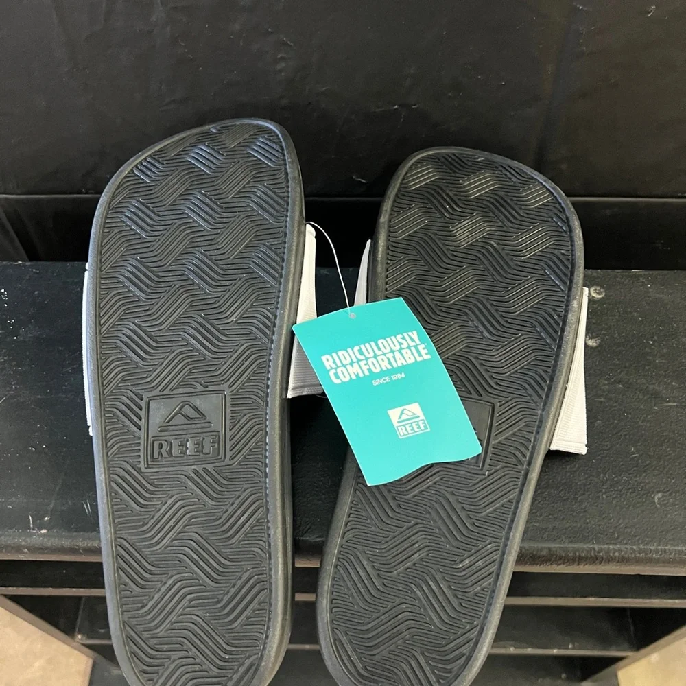 Reef Men's Black and White Slide Sandals